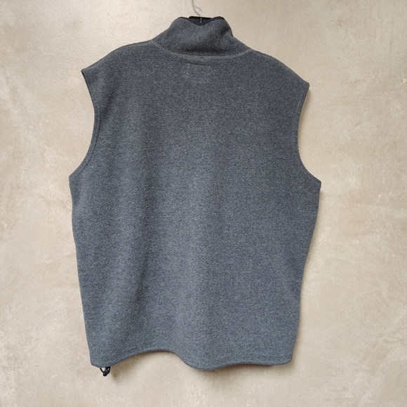 Ozark Trail Men's Front Zip Gray Vest with Black Trim Size Medium - Picture 4 of 10